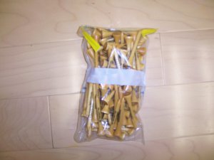 Golf Tees Bag Of 100 Tan Regular Size Brand New BNK1247