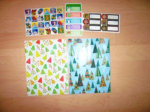 Christmas Gift Wrappings  BNK1612