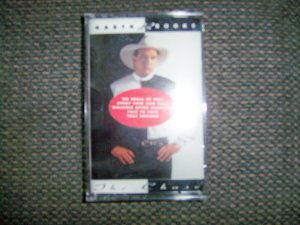 Cassette "Garth Brooks  "The Chase"  BNK1668