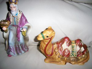 King Carper & Seated Camel   BNK2003