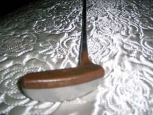 Copper Accushnet Putter  Right Hand  BNK2020