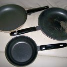Set Of Three Frying Pans  Teflon Coating  BNK2039