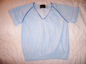 Misses/Ladies Top Blue Size 32 BNK2109
