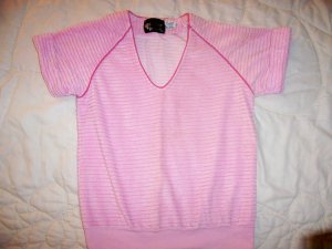 Ladies/Misses Top Pink Size 32  BNK2120