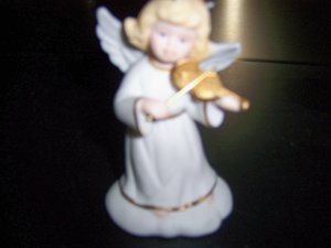 Angel With Violin Magical Melody  BNK2235