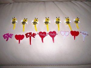 Set Of Fifeteen Valentine Decoration Sticks  BNK2353