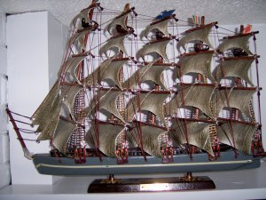 Sail Ship Complete W LifesaverBoats & 5 State Flags BNK2368