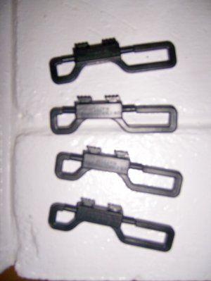 Set Of Four Double Hook Into Clasps  BNK2581