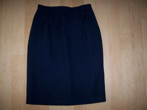 Black Skirt By Liz Claiborne Size 6 Petite  BNK2686