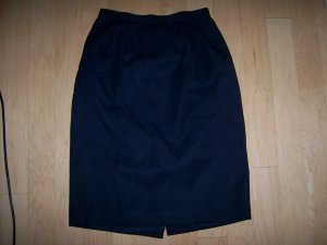 Navy Skirt Polyester With Full Rayon Lining Size 6 P  BNK2688