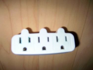 3 Way Polorized Plug In   BNK2837