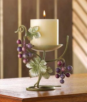 Grapevine Pillar Candle Stand