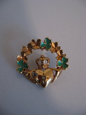 Avon Claddagh Heart