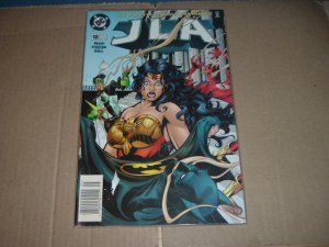 JLA #18 VERY FINE (DC Comics, Mark Waid story) justice league of america comic For Sale