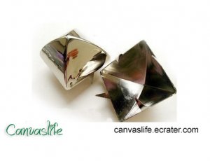 100Pcs 16mm Gunmetal cone-shaped STUDS