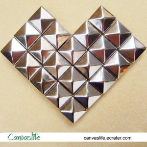 100Pcs 10mm Silver Color Pyramid Rivet STUDS