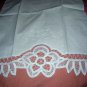 Pristine white guest hand towel lavish Battenburg lace trim vintage linens hc1087