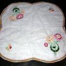 Embroidered cutwork crochet threadwork table mat vintage hc1299