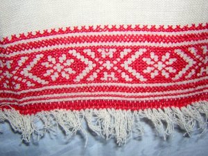 Cross-stitch embroidered towel redwork vintage linens hc1528
