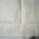 Whitework threadwork square tablecloth pristine vintage hc1968