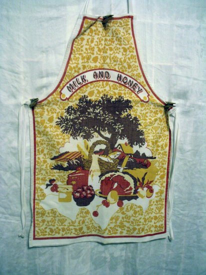 Milk and Honey cotton apron Dodo Designs England vintage hc2070