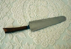 Burns stainless and Bakelite cake pie cutter server serrated vintage hc2278