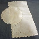 Antique linen whitework round and rectangular table mats hc2282