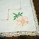Embroidery threadwork crocheted lace linen table topper pink roses vintage  hc2339