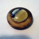 8 Matching plastic buttons stone and wood look sewing crafts hc2442