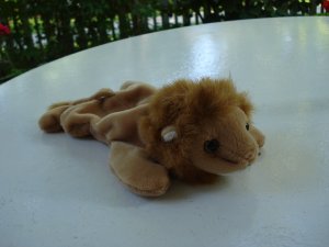 Roary the lion Ty Beanie Baby toy retired mint hc2524