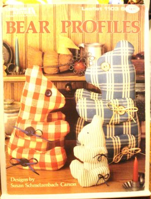 Bear Profiles craft leaflet Leisure Arts Susan Schumelzenbach Carson vintage hc2947