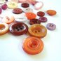 Lot of 31 mixed plastic buttons pinks roses vintage hc2973