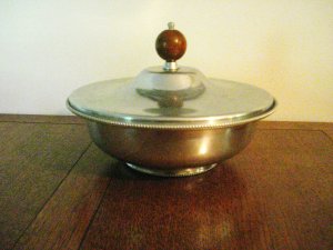 Buenilum 3 piece casserole divided Pyrex liner wood knob mid century vintage hc2977