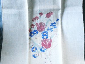 Floral printed linen hand guest towel tulips corn flowers vintage hc2996