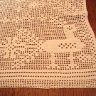 Christmas hand crocheted table mat filet stitch reindeer flowers white vintage hc3007