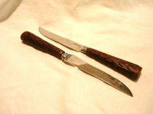 Westall Richardson steak knives stainless faux stag Bakelite handles vintage hc3222