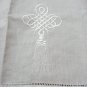 White linen guest towel embroidered tassel frog threadwork hem vintage hc3231
