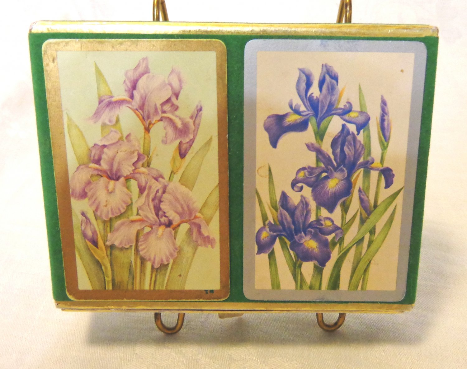 Double boxed deck of playing cards irises coated made by Congress hc3430