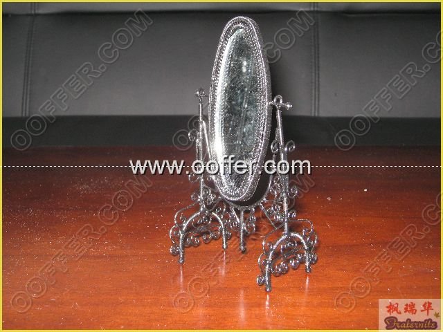 Iron Wire Craft Black Mirror