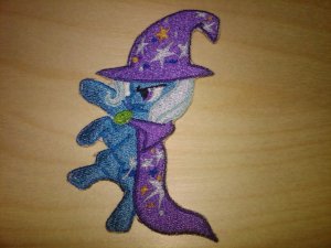 Trixie Standing Patch