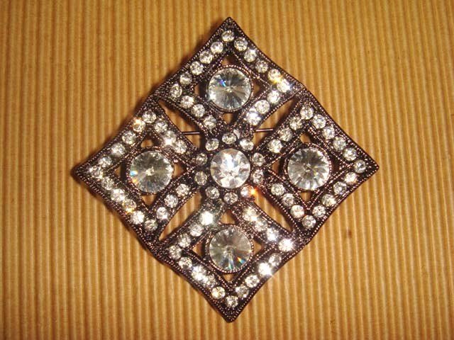Rhombus Vintage style Rhinestone Brooch pin PI259