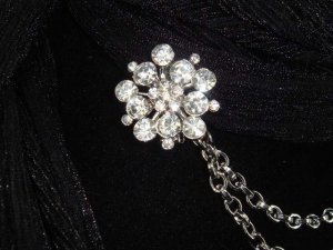 Vintage style Rhinestone Scarf Sweater chain clip PI66