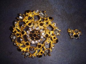 2 pcs Bridal Vintage style Rhinestone Brooch pin Pi350