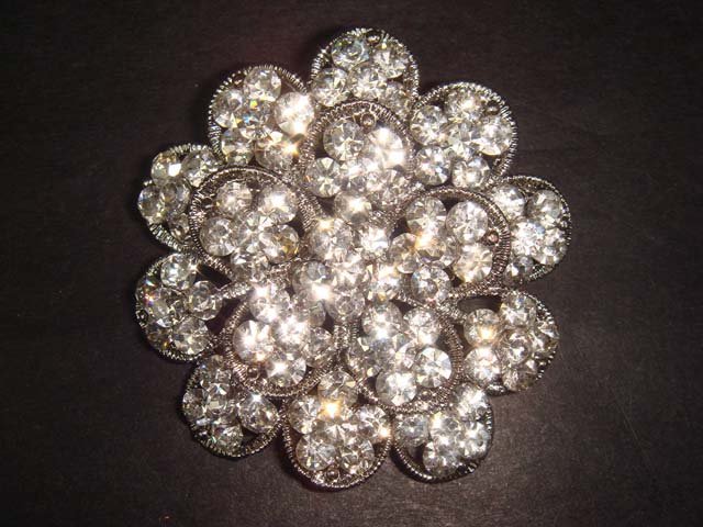 Bridal Vintage style Rhinestone Brooch pin PI122