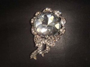 Bridal Bling Vintage style Rhinestone Brooch pin Pi336