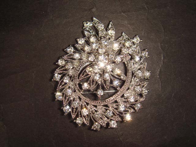 Bridal wreath crystal Bling Rhinestone Brooch pin Pi401