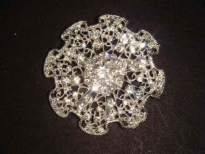 Bridal Vintage Style bling Rhinestone Brooch pin Pi447