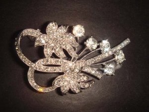 Bridal flower vintage style Rhinestone Brooch pin PI238