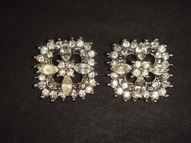 2 pc Bridal dress rhombus square Rhinestone button BN19