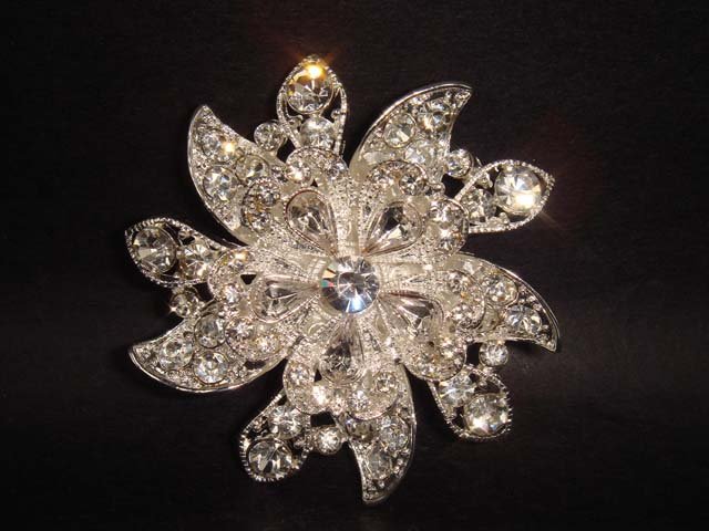 Bridal cake topper Crystal Rhinestone Brooch pin PI139